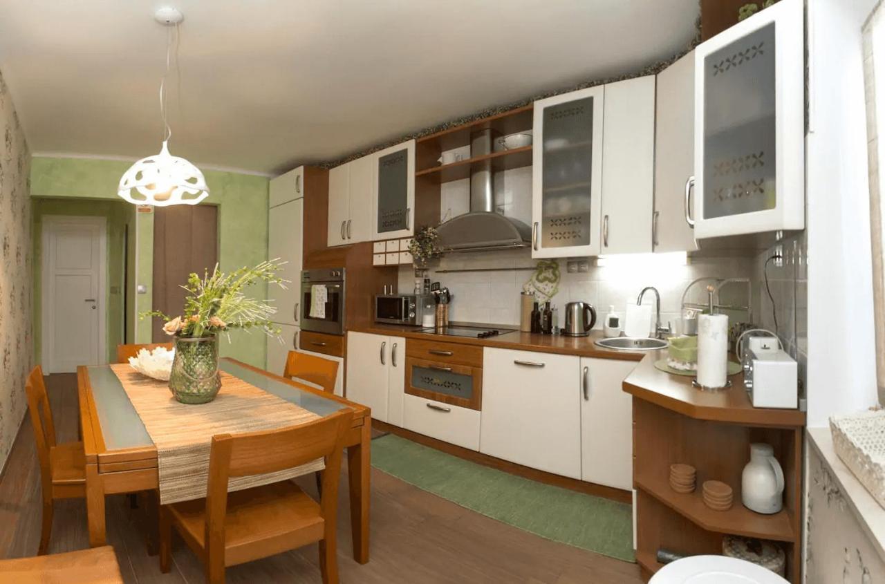 Butterfly With Sea View Apartman